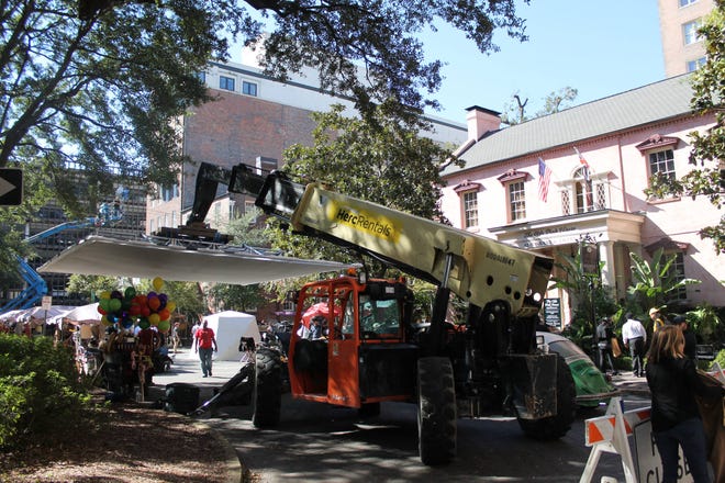 Crews set up production on 'Ant-Man and the Wasp' outside the Olde Pink House in downtown Savannah on Tuesday, October 31 to film a scene. (Zach Dennis/Savannah Morning News)
