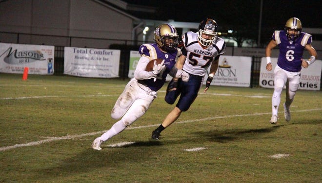 Jamar Barber rushed for 178 yards and two scores in Ascension Catholic's 63-7 win over Houma Christian. Photo by Kyle Riviere.