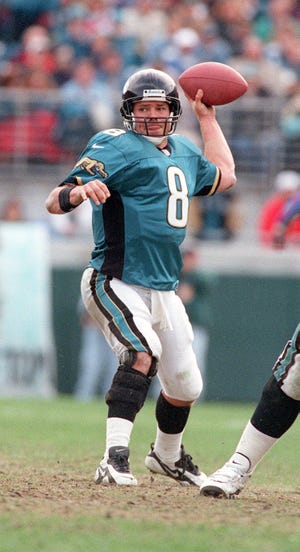 File photo Former Jaguars quarterback Mark Brunell throws a pass during the 1997 season.