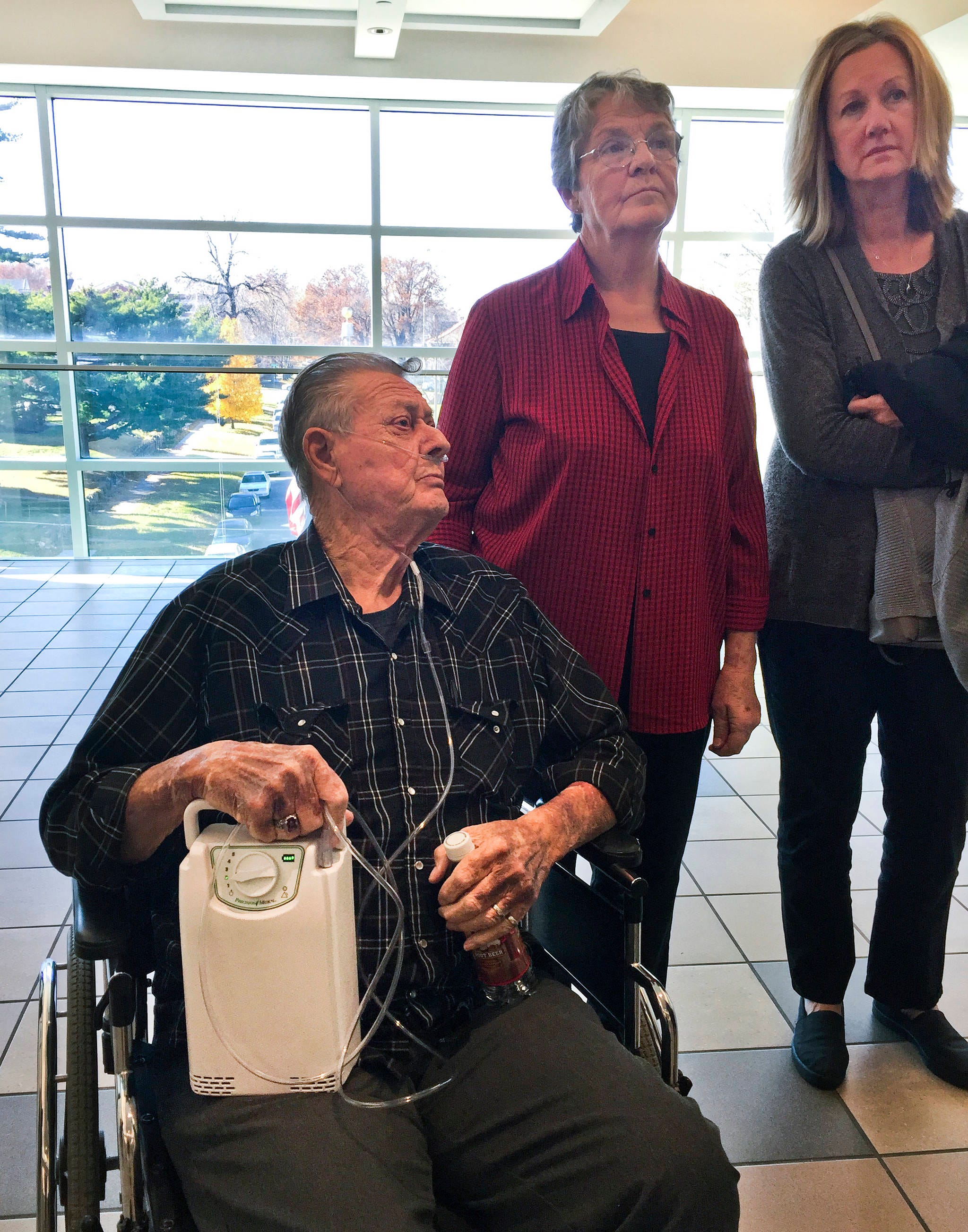 Kansas judge to review thousands of pages of records on Randy Leach's