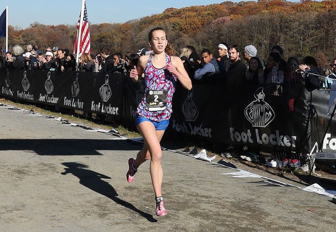 Exeter High School senior Jackie Gaughan finished third overall in 17 minutes, 54.7 seconds at the 2017 Foot Locker Cross Country Northeast Regional held at Van Cortlandt Park in the Bronx, N.Y., on Saturday. The performance qualifies Gaughan to compete in the Foot Locker Nationals in San Diego for the second straight year. Oyster River's Danielle slavin was 34th in 19:39, while Grace Reynolds of York, Maine, was 89th in 21:09. In the boys' race, Exeter's William Coogan was 52nd in 16;47, while Jacob Winslow was 76th ion 17:04 and Thomas VanDerslice was 122nd in 17:48. [Victah Sailer@PhotoRun]