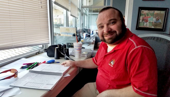MATT DAYHOFF/JOURNAL STAR FILE PHOTO

Nathan Baliva, the director of media and community relations for the Peoria Chiefs, was play-by-play announcer for the Class 5A and 6A football championship games on Saturday.