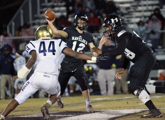 Havelock quarterback Zach Sabdo throws a pass in Havelock's second-round, 56-7, playoff win over E.E. Smith. Sabdo and the passing game will need to be sharp again Friday at Western Alamance. [GRAY WHITLEY / SUN JOURNAL STAFF]