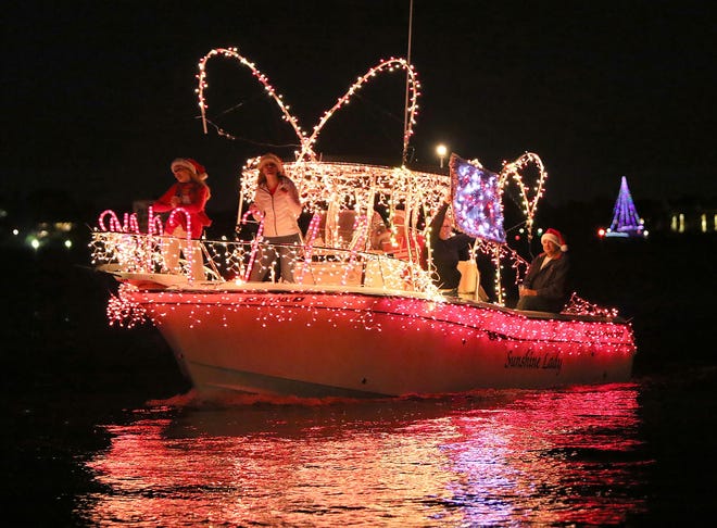 The Sarasota Holiday Boat Parade of Lights and Manatee River Holiday Boat Parade are both on Saturday. [Herald-Tribune archive / 2016]