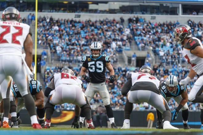 Carolina Panthers middle linebacker Luke Kuechly (59) in action against the Tampa Bay Buccaneers during an NFL game in Charlotte, N.C. on Sunday, Dec. 24, 2017. (Chris Keane/AP Images for Panini)