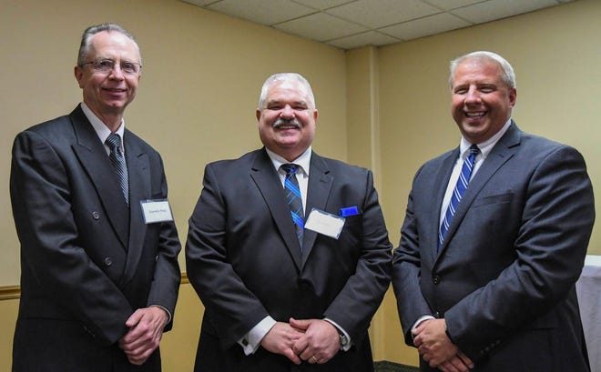 Three finalists for police chief’s job meet with Topeka residents