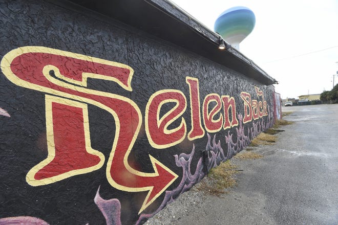 Helen Back restaurant on Okaloosa Island has closed for remodeling and will be re-opened in February in time for a Mardi Gras celebration.

[DEVON RAVINE/DAILY NEWS]