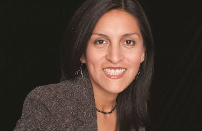 Esther Cepeda