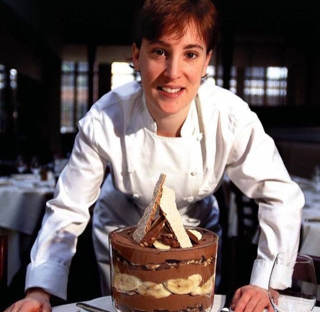 Mindy Segal with a creation at HotChocolate in Chicago in 2000. [HotChocolate photo]