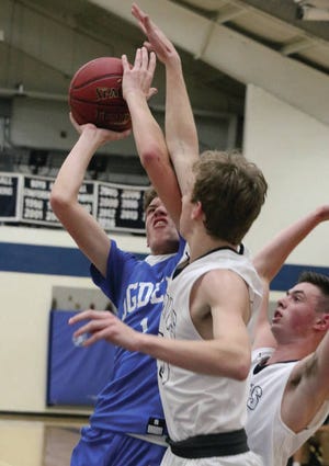 Noah Snedden, shown here putting up a shot earlier this season, scored 24 points in last Friday’s win over AC/GC, hitting all nine of his free throws. Photo by Andrew Logue/News-Republican