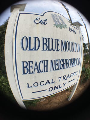 Blue Mountain Beach Regional Access is open to the public, but has a locals-only feel.