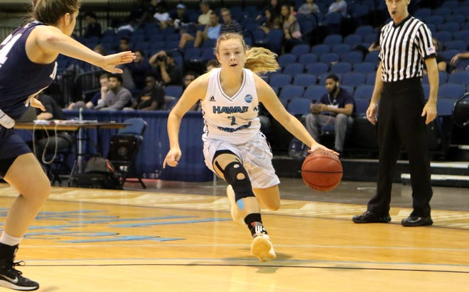 Former Oregon High School star Samantha Lambrigtsen (with ball) is back playing basketball again with Hawaii Pacific after sitting out the last year and a half. She was named PacWest Conference Player of the Week on Tuesday, Jan. 23, 2018. [ERIC ALCANTARA/HPU ATHLETICS]