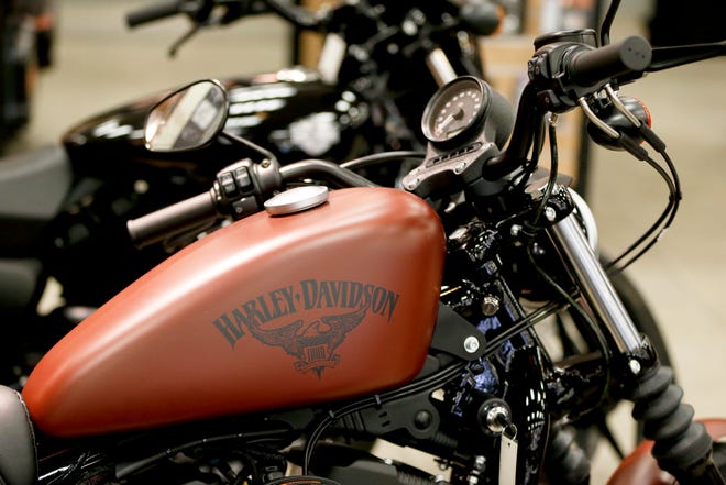 A Harley-Davidson Sportster Iron XL883N at a dealership in Glenshaw, Pa. [ASSOCIATED PRESS ARCHIVE]