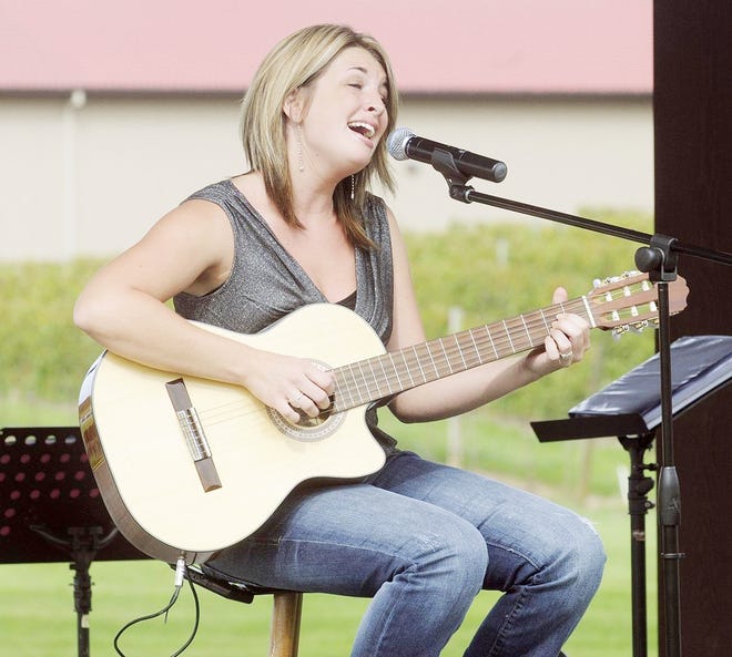 Allison Crowell will performon Feb. 10 at Junius Lindsay Vineyards in northern Davidson County. [Contributed photo]