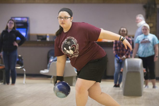 Becca Hagerman, a junior, works on her delivery during the Harlem High School girls bowling practice on Tuesday, Jan. 30, 2018, at Forest Hills Lanes in Loves Park. [SCOTT P. YATES/RRSTAR.COM STAFF]