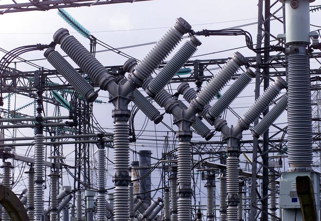 AUCKLAND, NEW ZEALAND - JULY 18: Electric power substation, Otahuhu Auckland. (Photo by David Hallett/Getty Images)