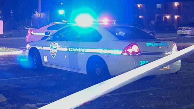A Jacksonville crime scene. [Dan Scanlan/Florida Times-Union]