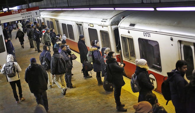 A Red Line MBTA train inbound to Boston stopes at Quincy Center station. (Greg Derr/ The Patriot Ledger)