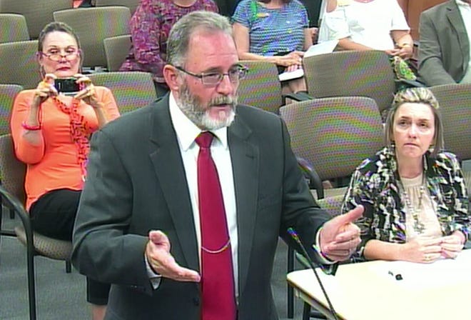 Gene Earley addresses the Okaloosa County School Board during a meeting in 2017. [OKALOOSA COUNTY SCHOOL DISTRICT /CONTRIBUTED PHOTO]