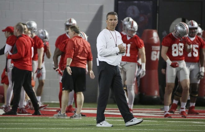 Ohio State coach Urban Meyer said the defense was dynamic but the offense was mediocre during an intrasquad scrimmage Friday. [Joshua A. Bickel]