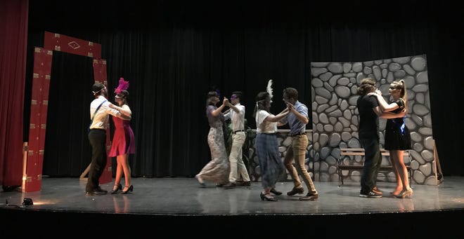 College of Engineering Does Amateur Radical Theater actors rehearse a scene in the comedic Shakespeare play "Much Ado About Nothing." [Photo/Abby Banks]