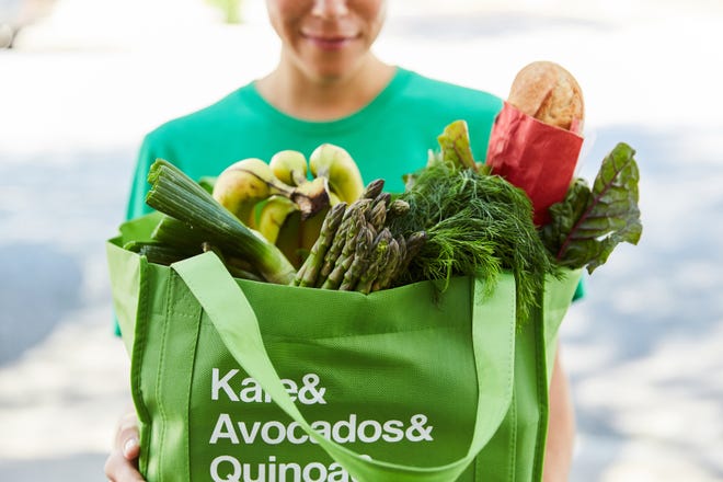 Instacart is expand its delivery service in Rhode Island to Middletown, Newport, Portsmouth and Jamestown beginning Thursday.