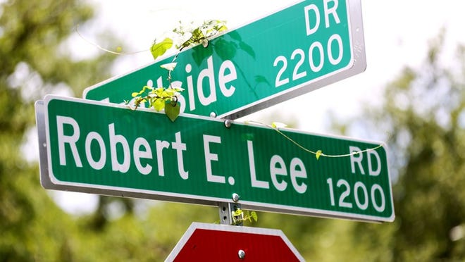 La calle Robert E. Lee, cerca del parque Zilker, ahora se llama Azie Morton Road, en honor al primer y único tesorero afroamericano de Estados Unidos. ¡AHORA SÍ! ARCHIVO