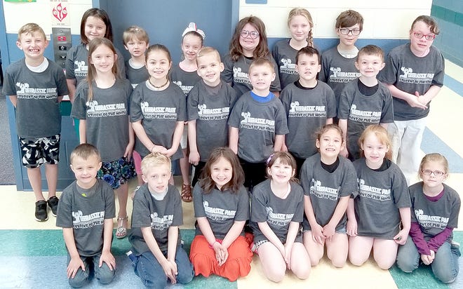 Pictured are Cambridge Primary's Students for April. Front row, l to r, Sawyer Dunlap, Keaton Davis, Jacelynn Rodriguez, Clarice Tignor, Blakelynn LaFollette and Tanalee Bozarth; middle row, Lucy Meyer, Julissa Crilley, Bentley Neff, Rhett Carley, Griffin McIntire and Bladen Ryan; back row, Spencer Rogers, Alyssia Loughry, Katelyn Hickman, Summer Callahan, Rylee Chapman, Sophia Johnston, Layden Heskett and Kerri Spencer. Keira Leister and Michael Sink were absent.