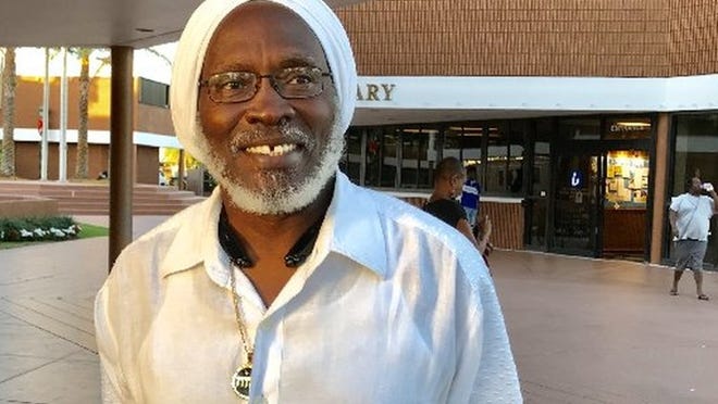 Amon Yisrael says rather than wait for a judge to clear his group’s petition drive to oust two city council members, he’ll start a new signature drive. (Tony Doris / The Palm Beach Post)