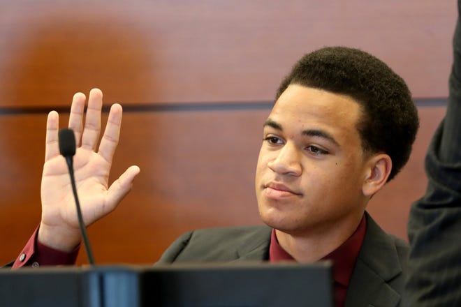 Zachary Cruz is sworn in during his hearing at the Broward County Courthouse in Fort Lauderdale on Frida. [Amy Beth Bennett/Sun Sentinel]
