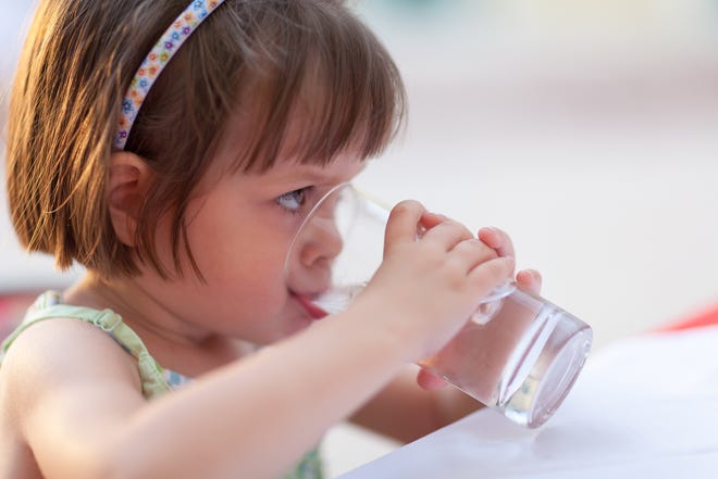 Keep your kids hydrated for good health. [BIGSTOCK]