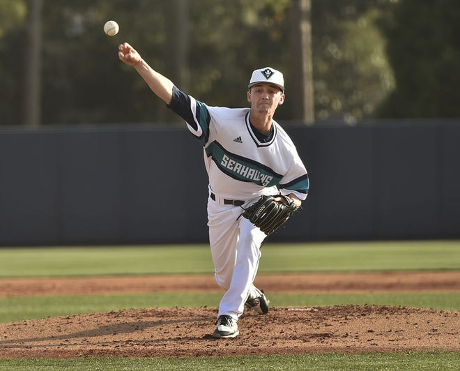 Senior Austin Warren (15) leads the UNCW pitching staff with a 7-0 record in 23 appearances out of the bullpen. [UNCW Athletics]