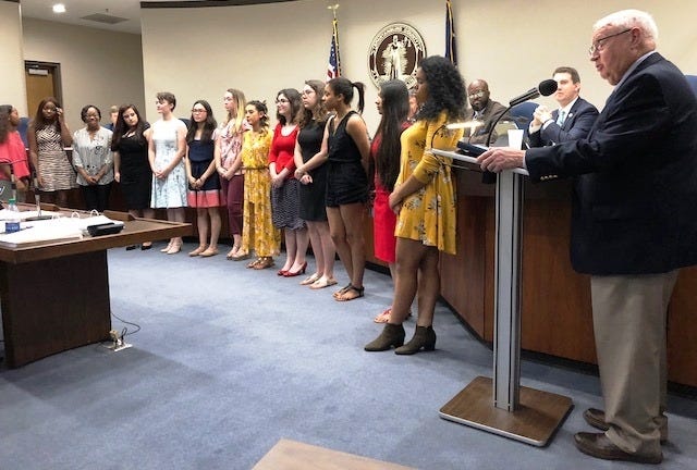 Spartanburg County Councilman Bob Walker honors students of Spartanburg Community College's early college high school program Monday.

[BOB MONTGOMERY/SPARTANBURG HERALD-JOURNAL]
