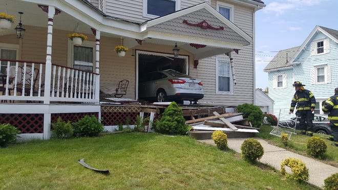 The driver of a Ford sedan reportedly experienced a medical emergency shortly before crashing through the front door of a house on East Emerson Street on Wednesday.

[Courtesy photo]