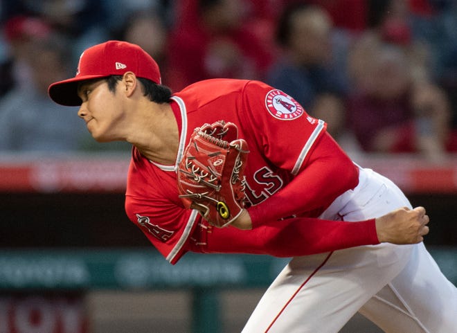 Los Angeles Angels starting pitcher Shohei Ohtani watches a pitch during the third inning of a baseball game against the Kansas City Royals in Anaheim, Calif., Wednesday, June 6, 2018. (AP Photo/Kyusung Gong)
