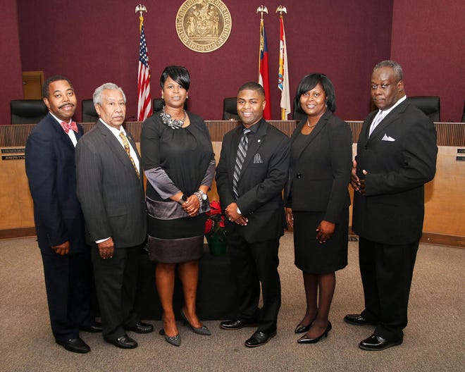 Kinston mayor and city council [CONTRIBUTED PHOTO]
