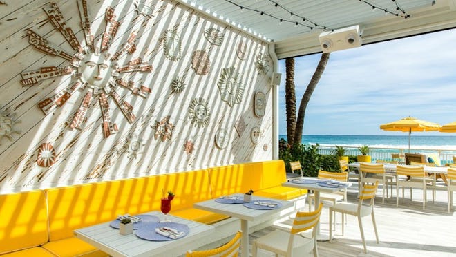 Eau Palm Beach Resort’s Breeze Ocean Kitchen is a great place to grab lunch, according to the Washington Post. Courtesy of EAU Palm Beach