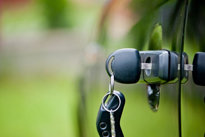 Portsmouth police are urging residents to lock their vehicles following a string of thefts from cars in the city's West End. [Thinkstock photo]