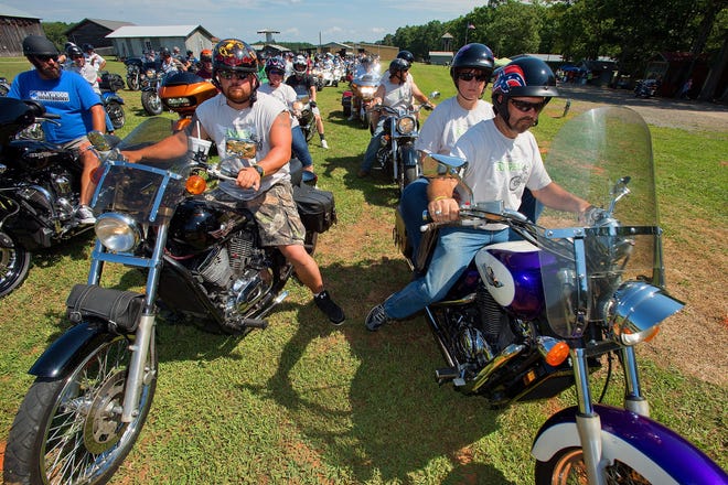 Bikers begin to pull out for the start of the 10th annual Ride For Angels at Denton FarmPark to benefit Hospice of Davidson County in 2017. [Donnie Roberts/The Dispatch]