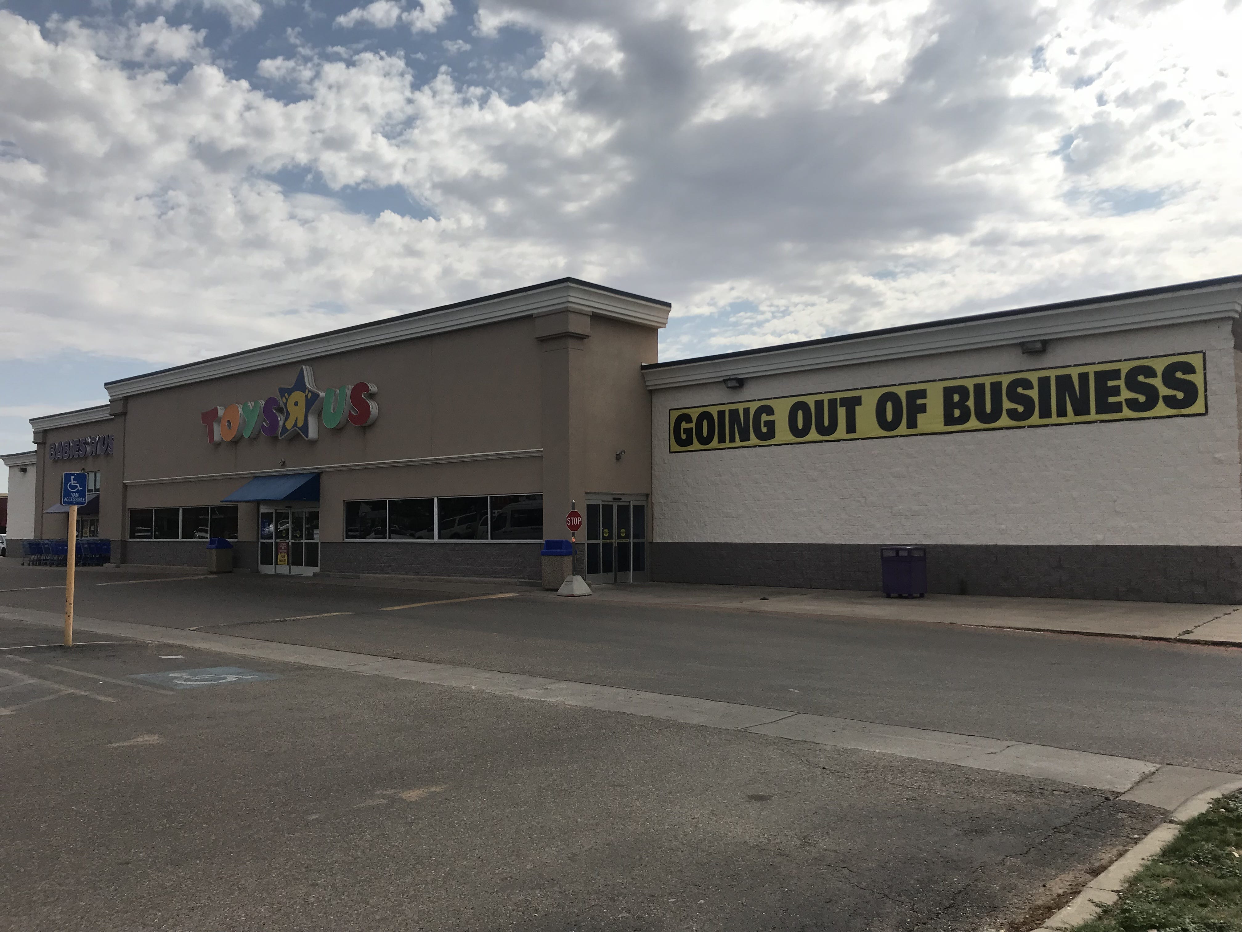 Toys R Us officially closed in Lubbock