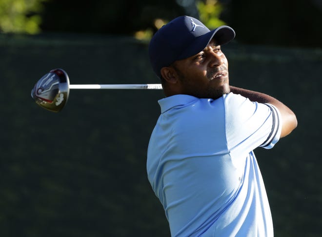 Harold Varner III plays his shot from the fourth tee during the first round of the U.S. Open Golf Championship, Thursday, June 14, 2018, in Southampton, N.Y. [AP Photo/Frank Franklin II]
