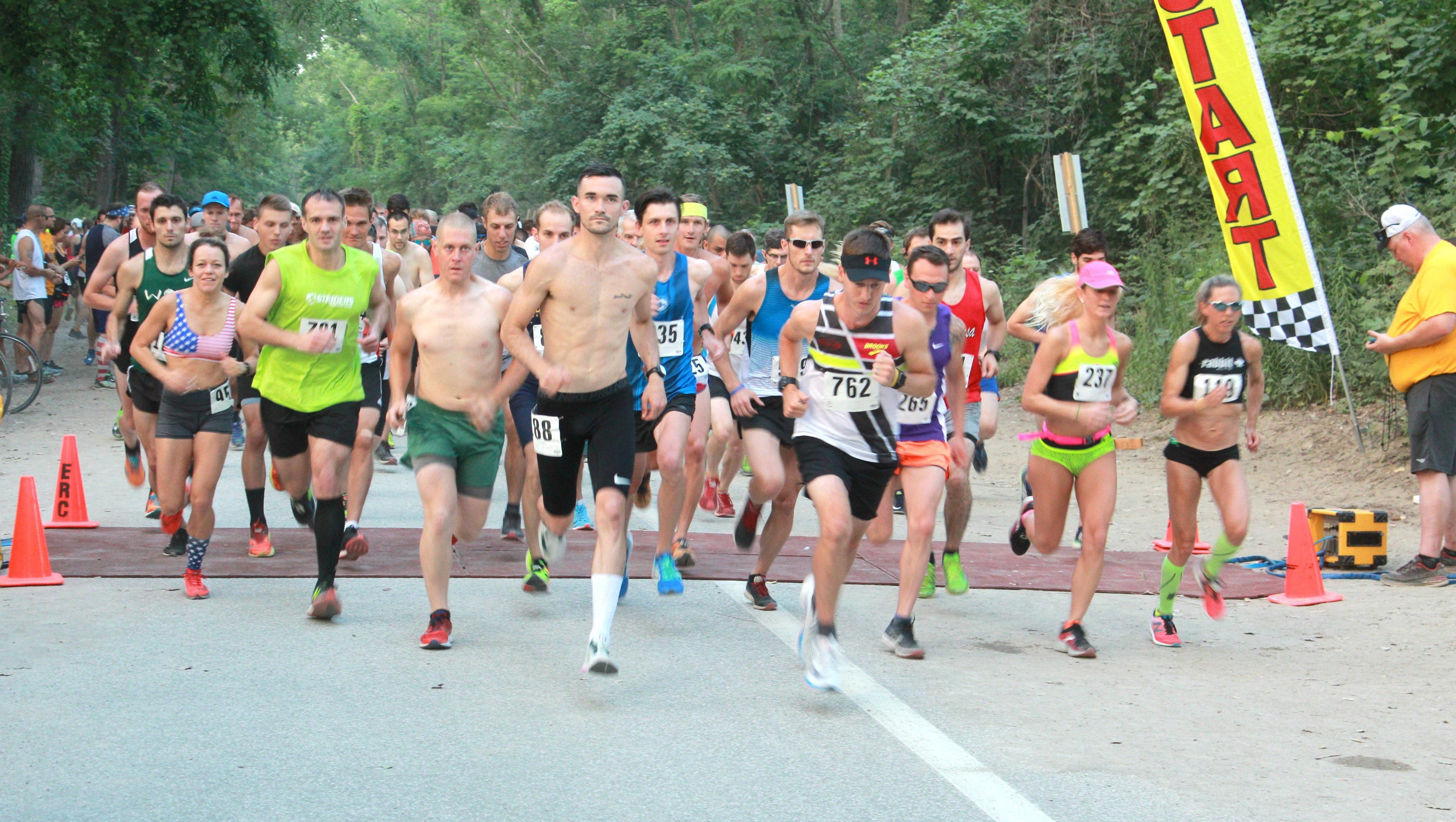 Runners persevere through heat at Presque Isle Half Marathon