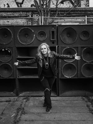 Melissa Etheridge will bring her "The Rock Show" tour to the Lane County Fair on Thursday, July 19.