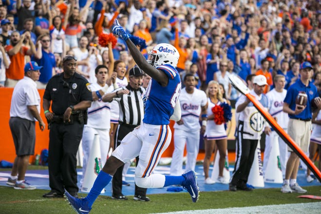 Florida tight end C'yontai Lewis is a player to watch this season. [Alan Youngblood/Staff photographer]