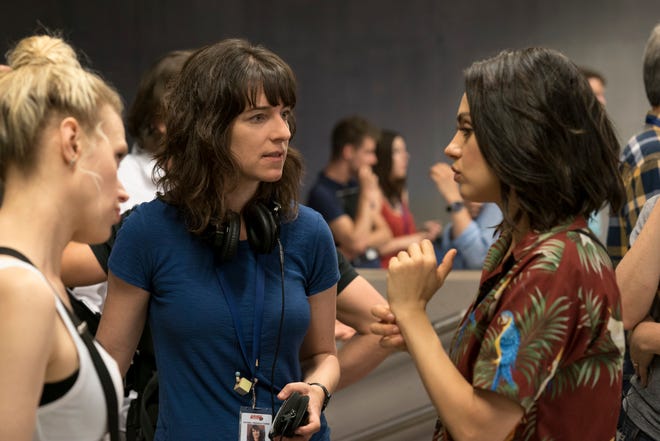 Susanna Fogel (center) directs Kate McKinnon and Mila Kunis. [Lionsgate]