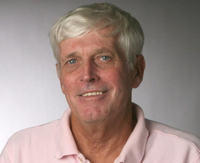 Journal sports writer John Gillooly retired on Friday after 54 years at the newspaper.