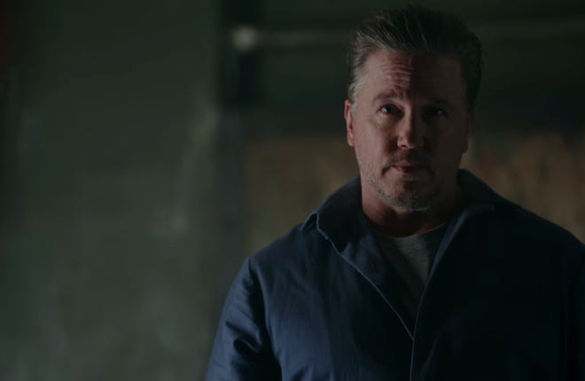 Lochlyn Munro stars as Hal Cooper, who was revealed to be the Black Hood killer, on The CW's "Riverdale." [SCREENSHOT PHOTO]