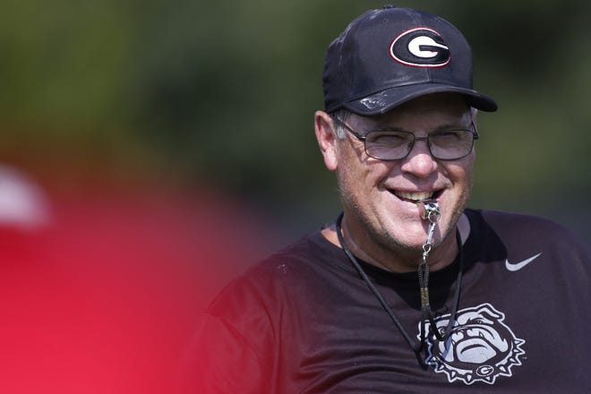 Georgia offensive coordinator Jim Chaney gives direction during a NCAA college football practice in Athens, Ga., Tuesday, August 14, 2018. [Photo/Joshua L. Jones, Athens Banner-Herald]