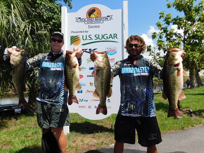 Chuck Metheney and Brandon Medlock won the Roland Martin Marine Seires tourney on Lake Okeechobee on Aug. 4. They're in the lead after three tourneys in the five-event series. [ PROVIDED BY CHUCK METHENEY ]
