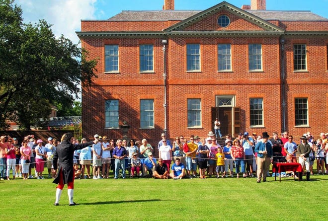 Tryon Palace's annual re-enactment of the Stanly-Spaight duel in New Bern will be Saturday at 4 p.m. at the New Bern Academy, corner of New and Hancock streets. [CONTRIBUTED PHOTO / TRYON PALACE]